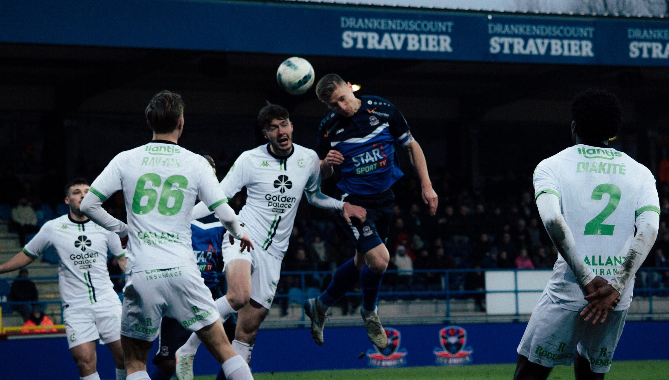 FC Dender - Cercle Brugge, 0-1. Snelle ongelukkige rode kaart maakte het te moeilijk