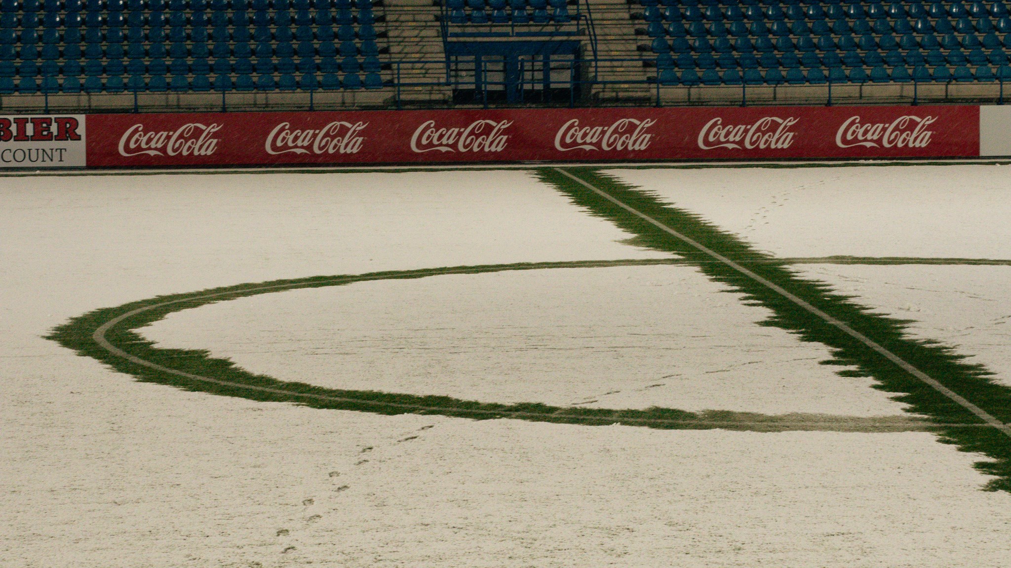 FC Dender - Francs Borains uitgesteld.