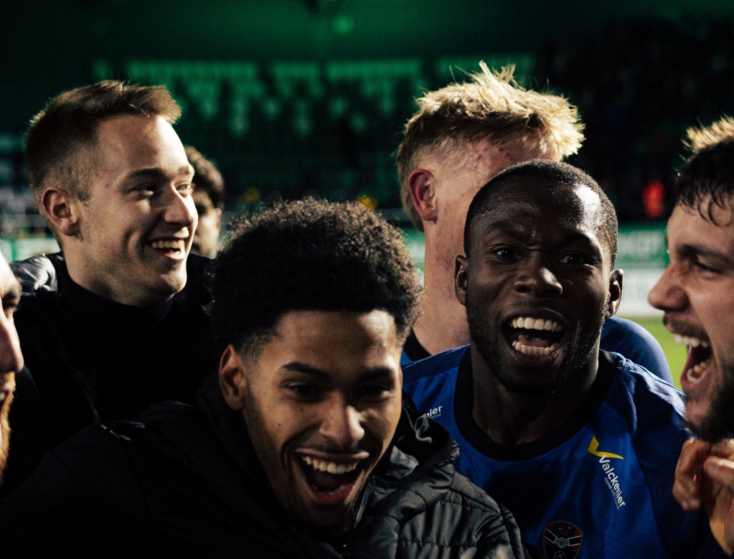 La Louvière - FC Dender, 1-2. We doen weer mee