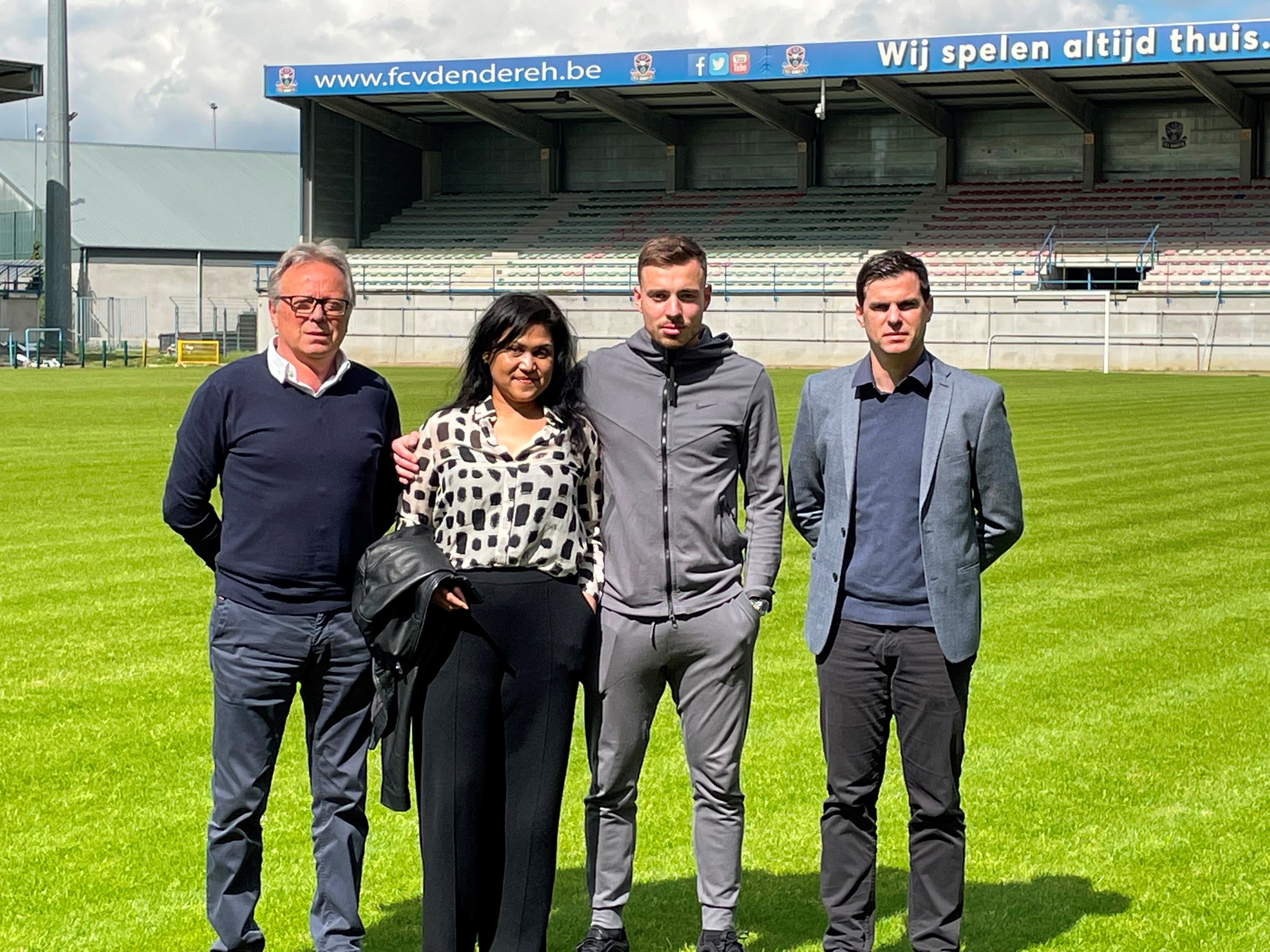 Ook onze kapitein Xavier Gies blijft FC trouw!