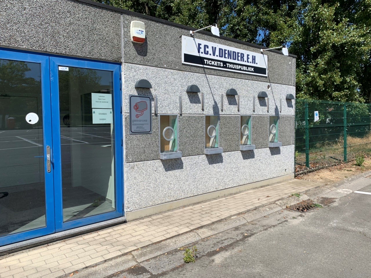 Dienst ticketing op donderdag geopend. Bestelde abonnementen kunnen afgehaald worden.