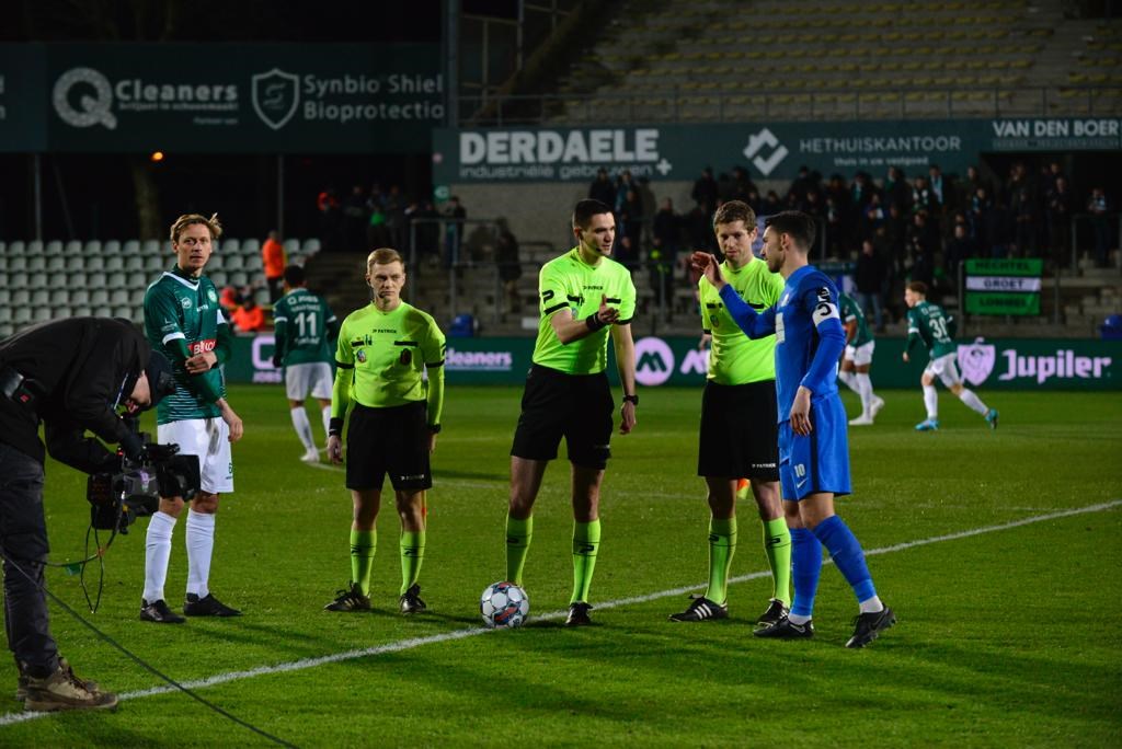 Lommel SK - FC Dender, 1-0. Fel bevochten wedstrijd.
