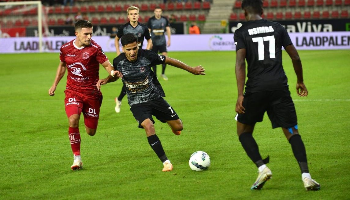 Zulte Waregem - FC Dender, 1-1. Opnieuw te karig beloond.