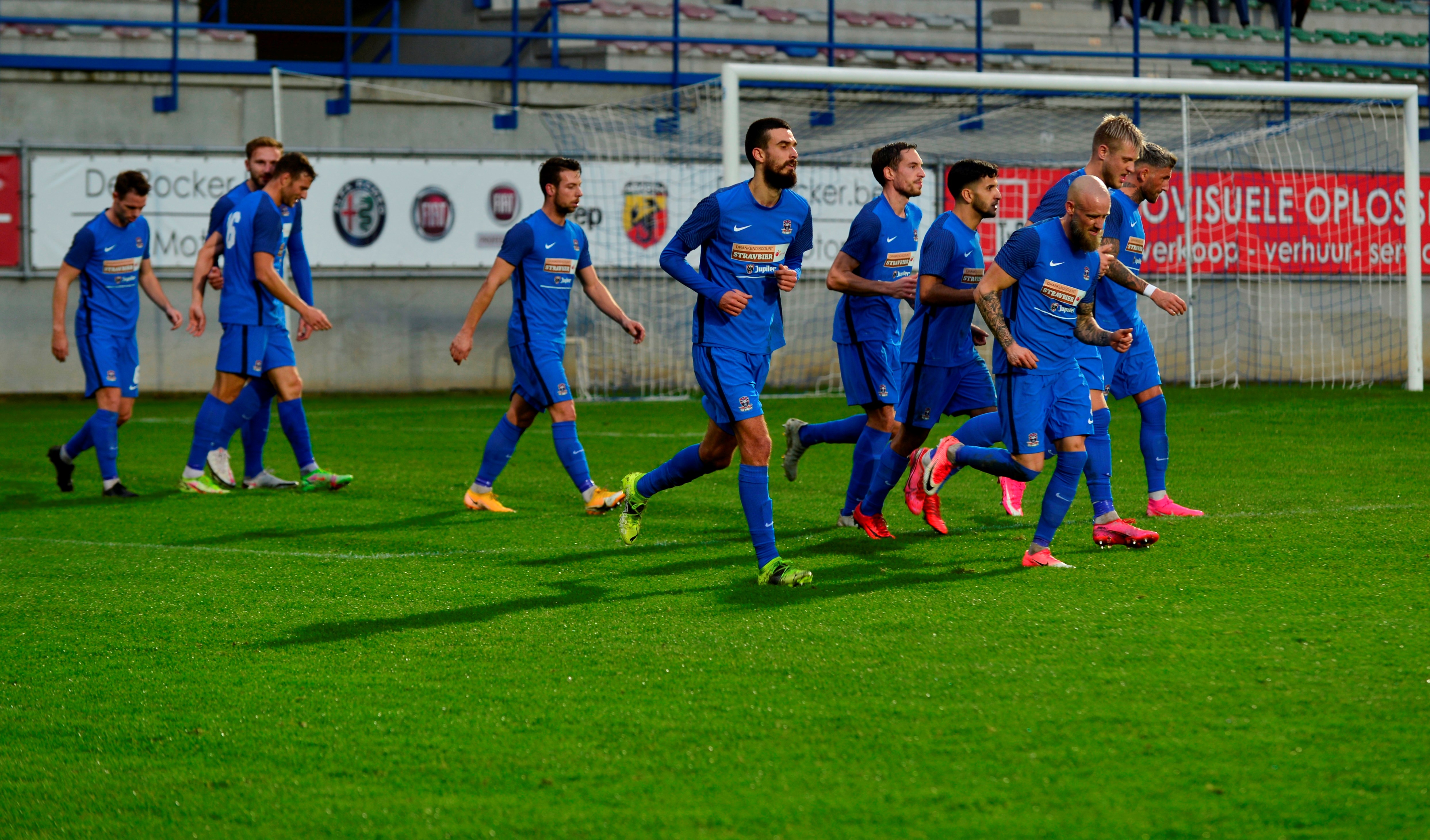 FCD - Fr. Borains: 3 - 1. Sterke eerste, overbodige tweede helft.