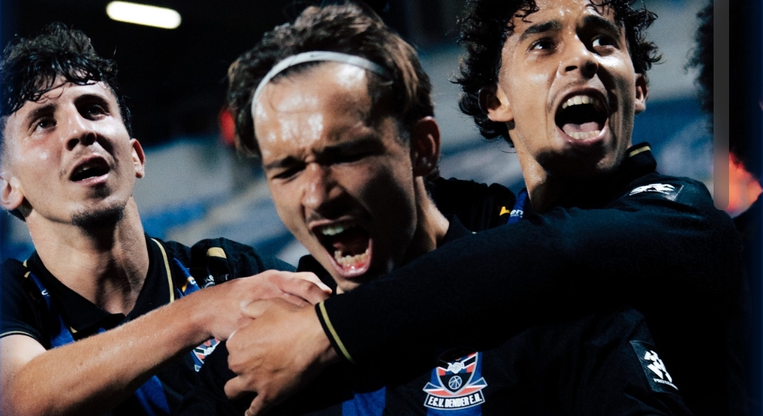 FC Dender - Club NXT, 3-0. Zij aan zij, zes op een rij