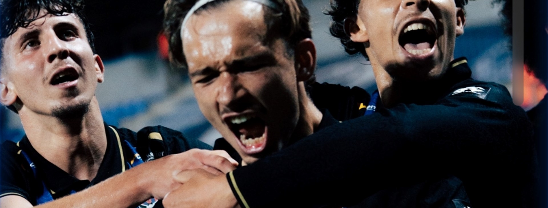 FC Dender - Club NXT, 3-0. Zij aan zij, zes op een rij