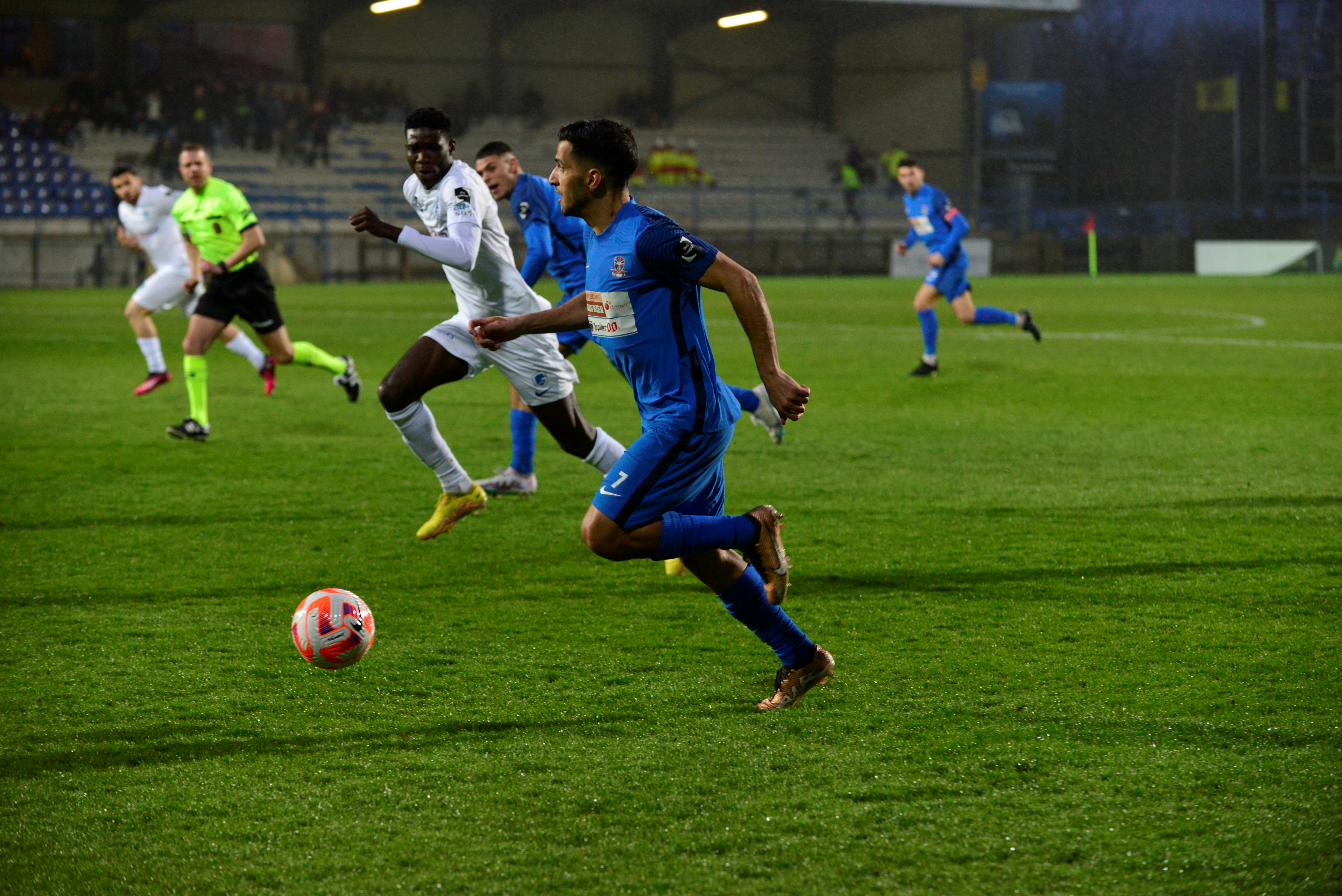 FC Dender - Jong Genk, 1-0. Penalty beslist wedstrijd.